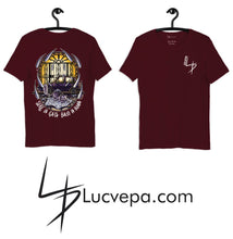 Cargar imagen en el visor de la galería, Camiseta Gata bajo la lluvia