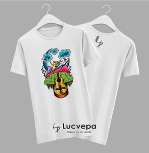 Camiseta Nubes de pegatina