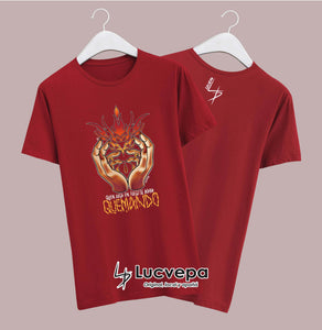 Camiseta Quien juega con fuego