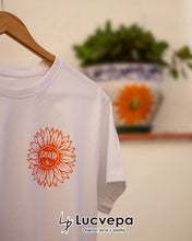 Cargar imagen en el visor de la galería, Camiseta Si es pa ti - COLECCIÓN "A RAYA"
